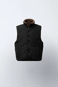 REVERSIBLE FLEECE VEST