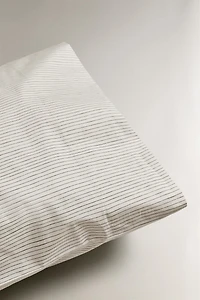 REVERSIBLE STRIPED PILLOWCASE