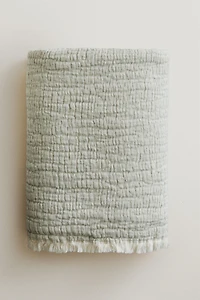 TEXTURED JACQUARD BLANKET