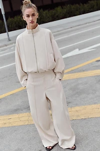PIN TUCK STRAIGHT LEG PANTS