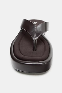 FLAT STRAP SANDALS