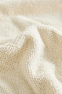 REVERSIBLE RICE STITCH BATH TOWEL