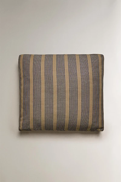 STRIPED SEAT CUSHION
