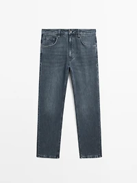 Tapered fit jeans