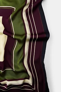 FOULARD IMPRIMÉ RAYURES