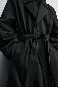 OVERSIZED FIT TRENCH COAT