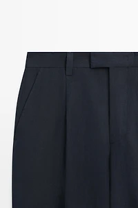 Darted 100% linen trousers