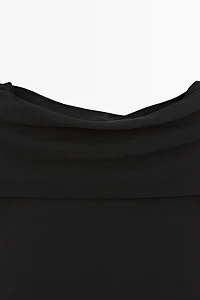 Cotton off-the-shoulder top
