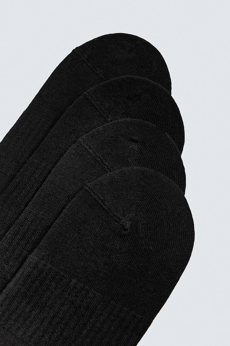 4 PACK OF NO-SHOW SOCKS
