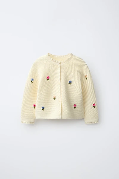 GILET EN MAILLE À FLEURS BRODÉES
