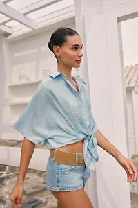 CHEMISE À RAYURES ET NŒUD