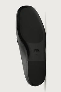 LEATHER LOAFERS
