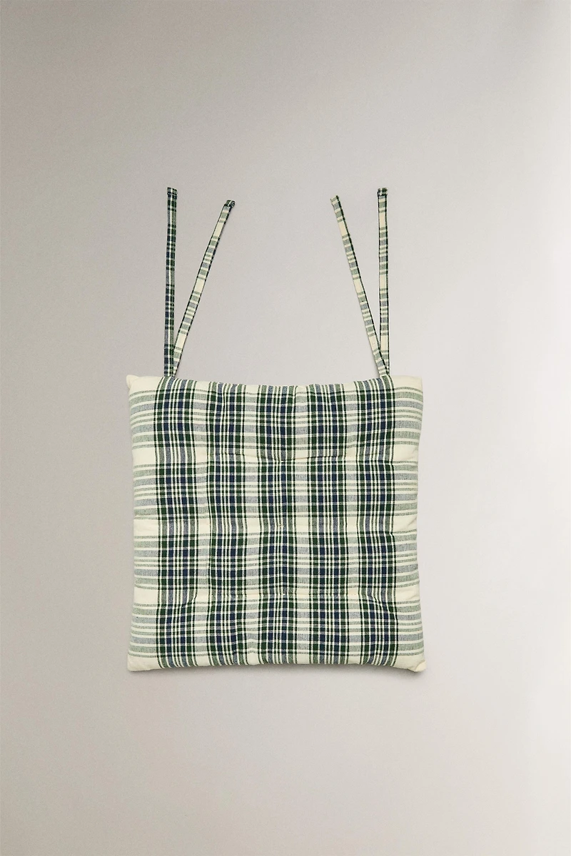 CHRISTMAS CHAIR CUSHION