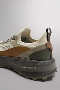 TRAIL RUNNING SNEAKERS