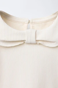 RIBBED PETER PAN COLLAR T-SHIRT