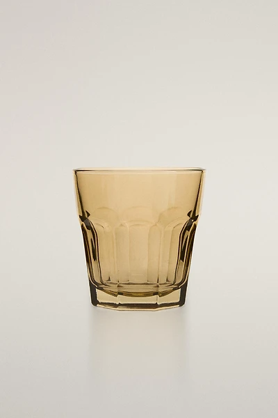 COFFEE TUMBLER WITH RAISED DESIGN