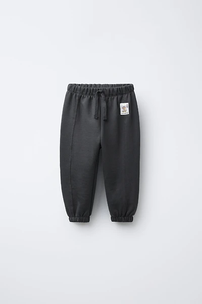 LABELLED PLUSH JOGGERS