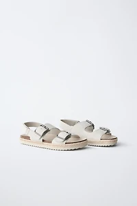 LEATHER BUCKLE SANDALS