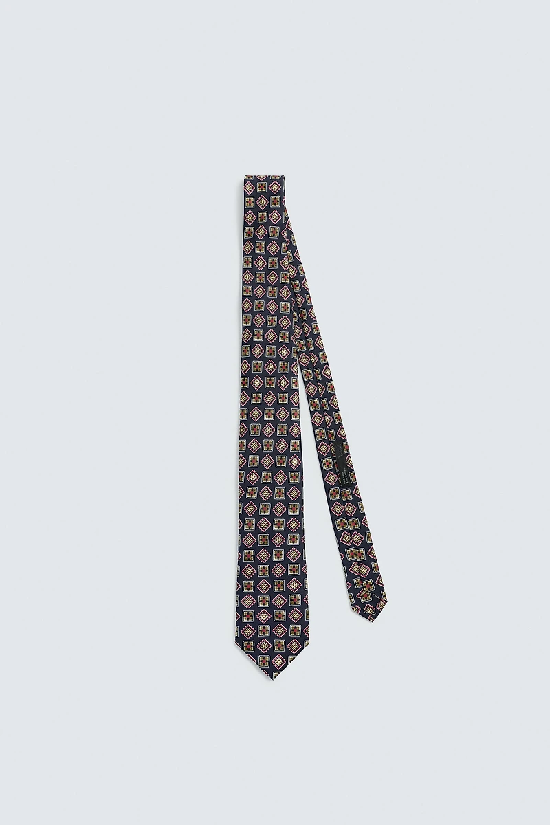100% SILK JACQUARD TIE