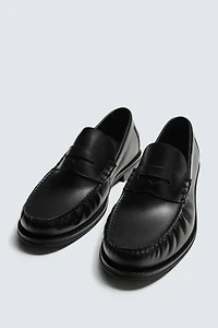 RUCHED LEATHER LOAFERS