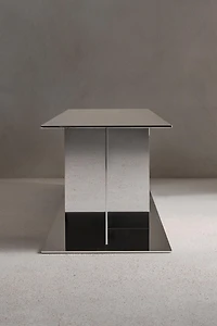 COFFEE TABLE 02