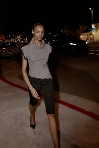 TOP PIED-DE-POULE EN DENTELLE