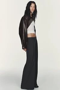 PANTALON À RAYURES TAILLE BASSE