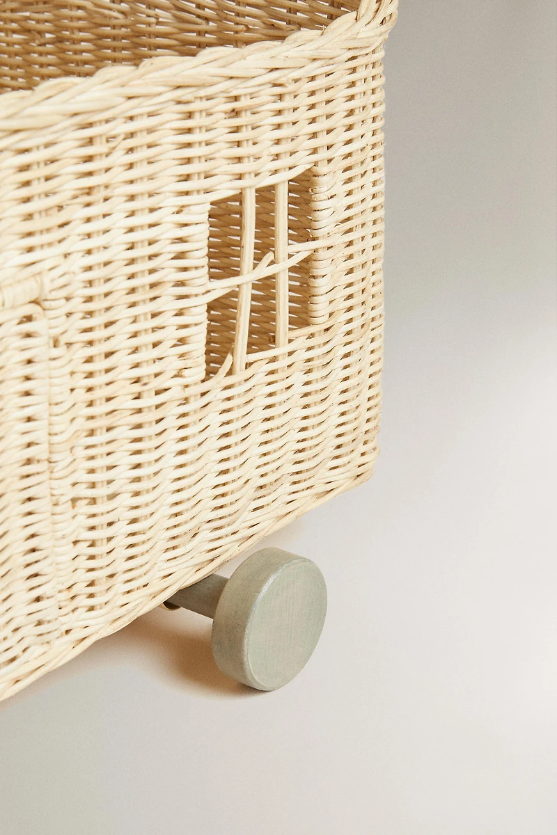 KIDS’ LARGE HOUSE BASKET