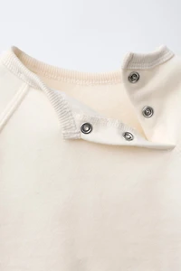 BASIC SWEATSHIRT AND JOGGER PANTS SET