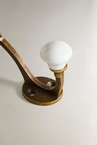 CERAMIC HOOK
