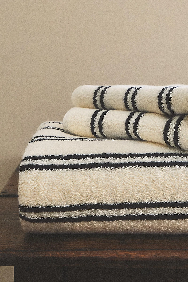 DOUBLE STRIPE BATH TOWEL