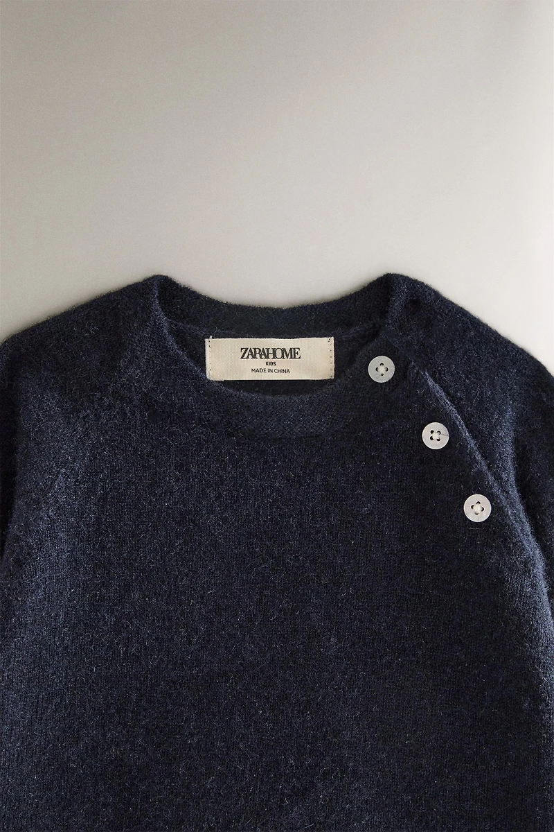 BABY CASHMERE SWEATER