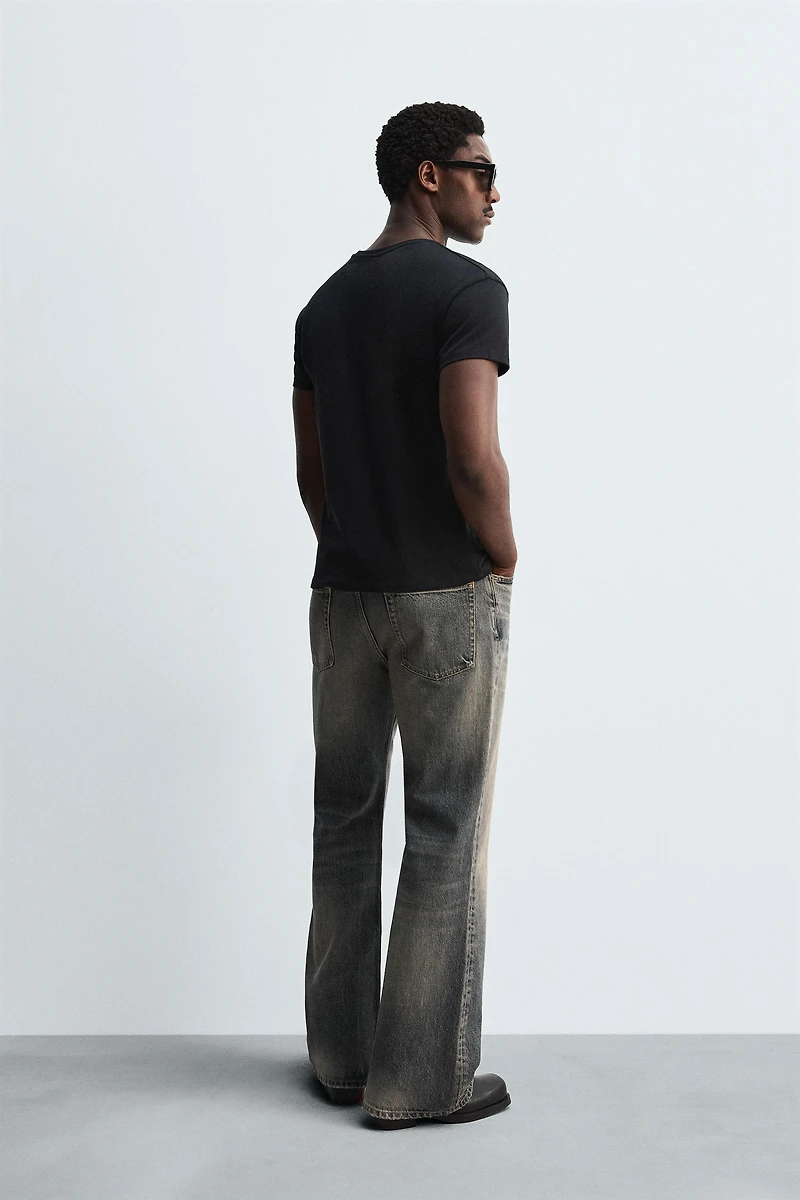 WIDE FLARE FIT JEANS