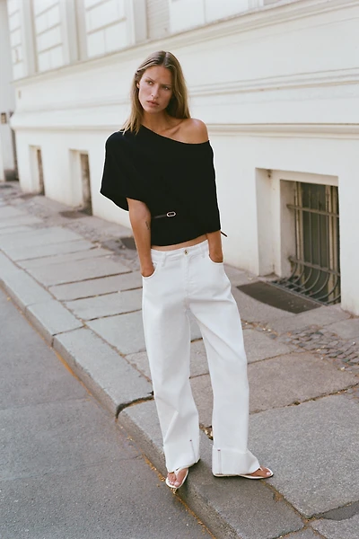 TOP EN MAILLE À CEINTURE
