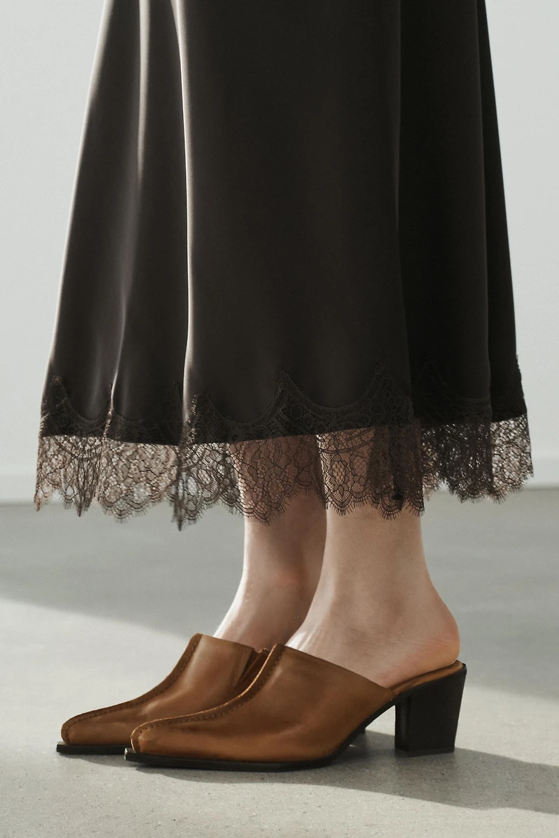 SATIN EFFECT LACE MIDI SKIRT