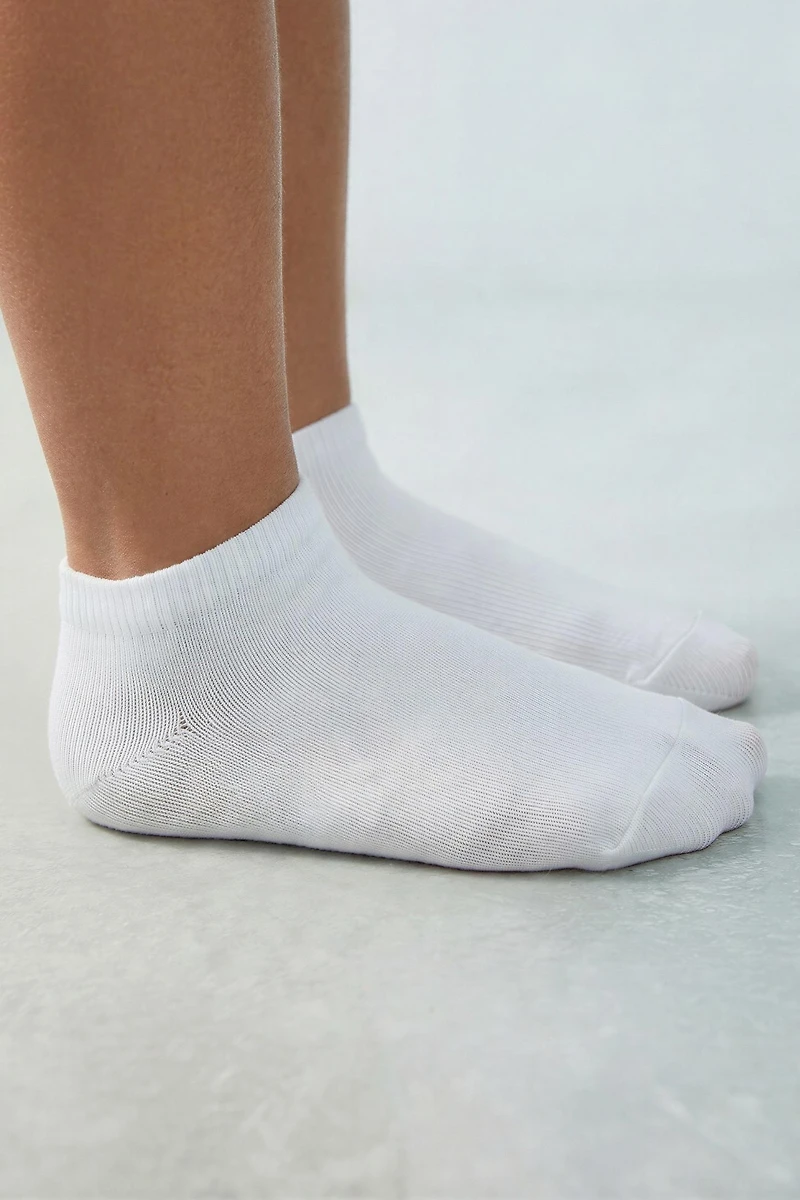 FOUR-PACK OF BASIC SHORT SOCKS