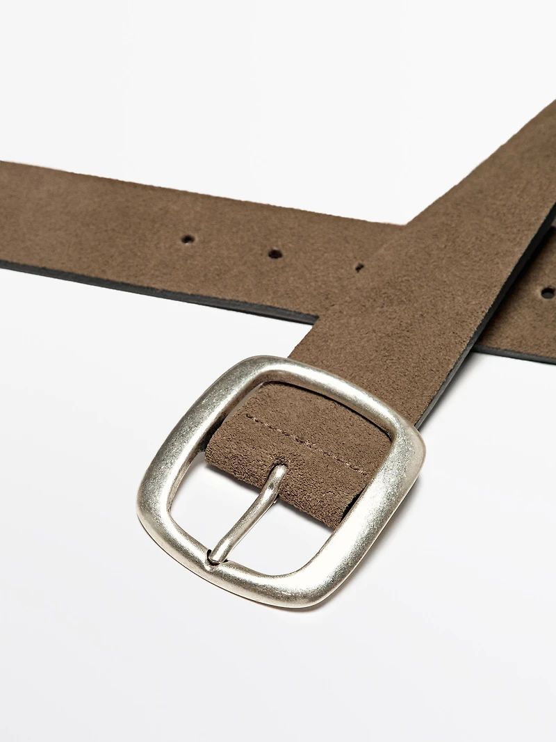 Split leather belt with rounded buckle