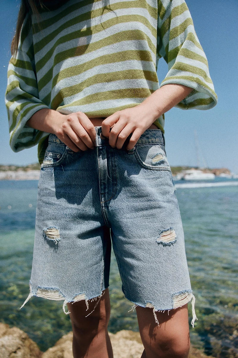 Z1975 RIPPED DENIM SHORTS