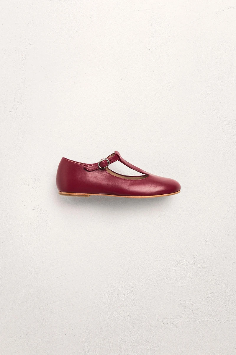 T-STRAP LEATHER BALLET FLATS