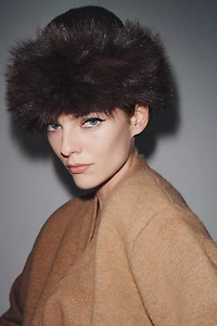 FAUX FUR KNIT BEANIE