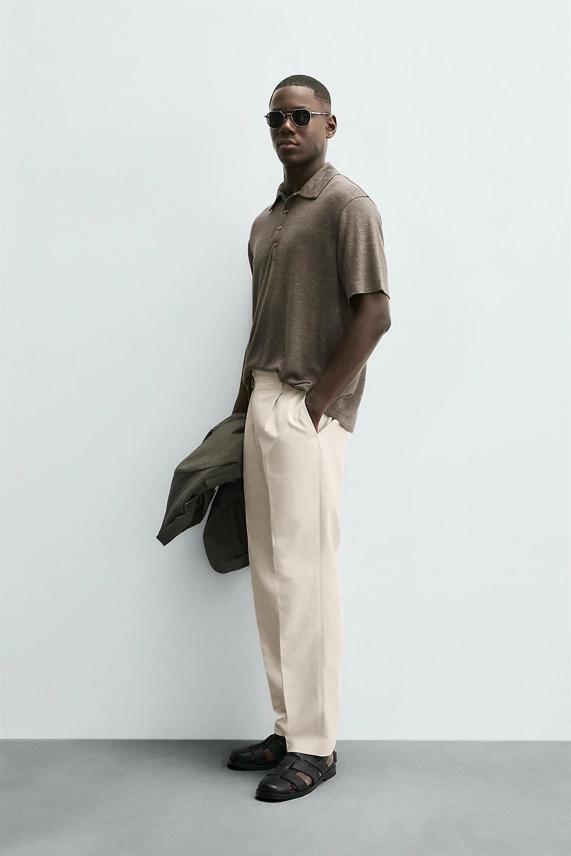 REGULAR FIT PLEATED PANTS