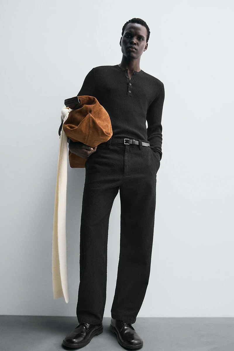 TEXTURED STRAIGHT FIT PANTS