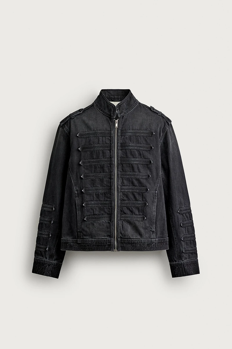 CROPPED FIT TAB DETAIL JACKET