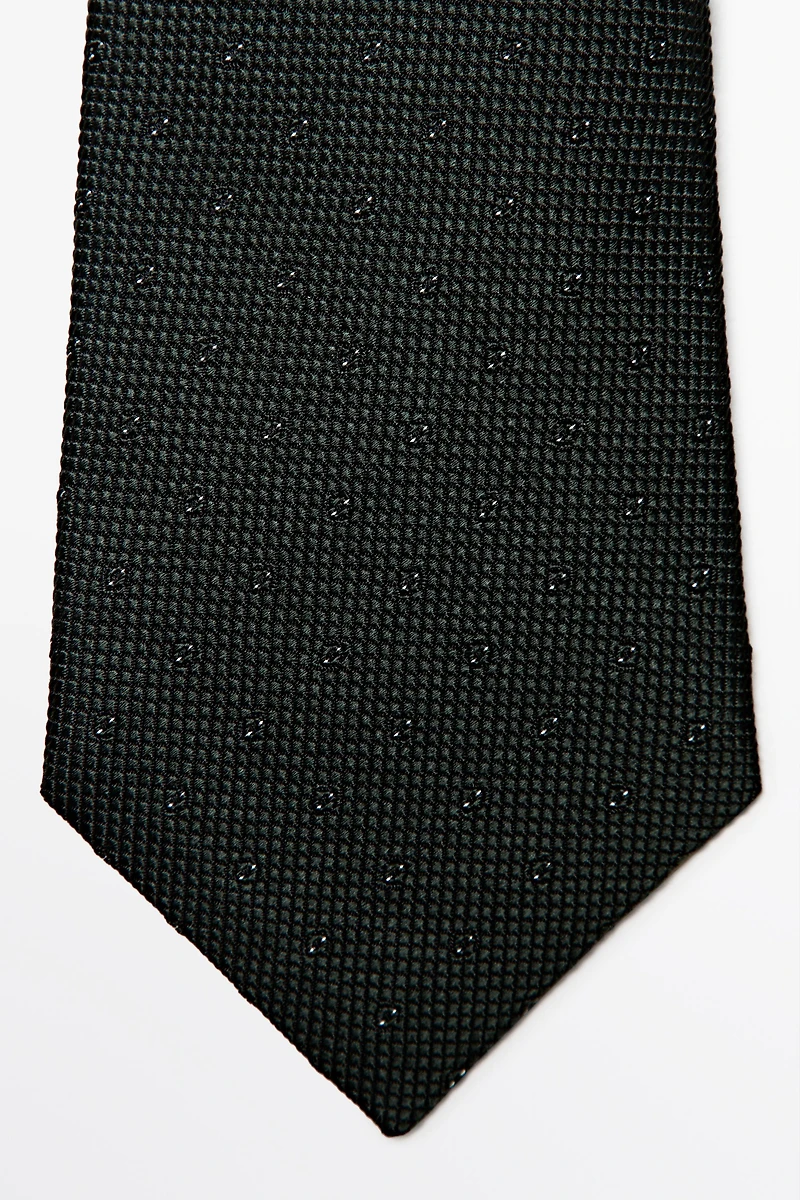 100% silk tie