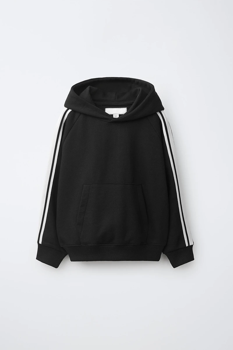 ENSEMBLE EN MOLLETON SWEAT À CAPUCHE ET PANTALON BANDES