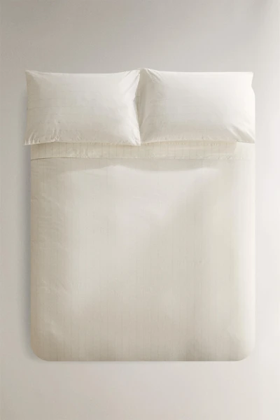 STRIPED DUVET COVER