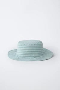 STRIPED BUCKET HAT