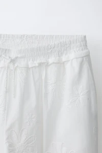 EMBROIDERED FLORAL BLOOMER PANTS