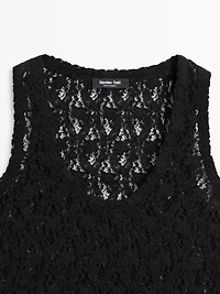 Round neck lace top