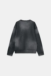 WASHED EFFECT RIPPED SWEATSHIRT